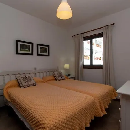 Victoria Court Ii H117 - One Bed With Sunny Balcony Апартаменты Лос Кристианос